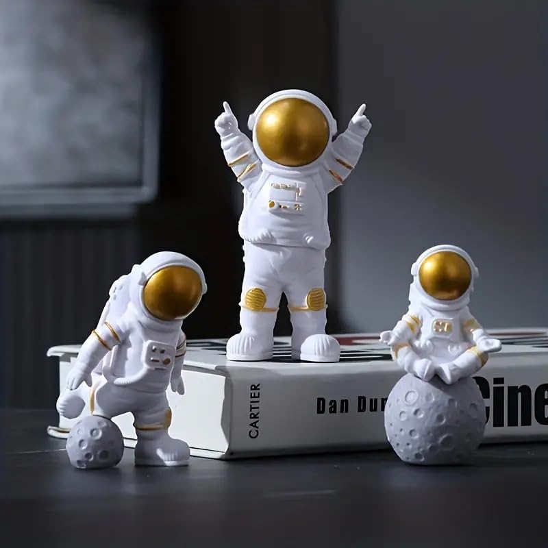 Astronaut Spaceman Fantasy Statue Ornament Home Office Desktop Figurine Decors Set Of 3-Golden