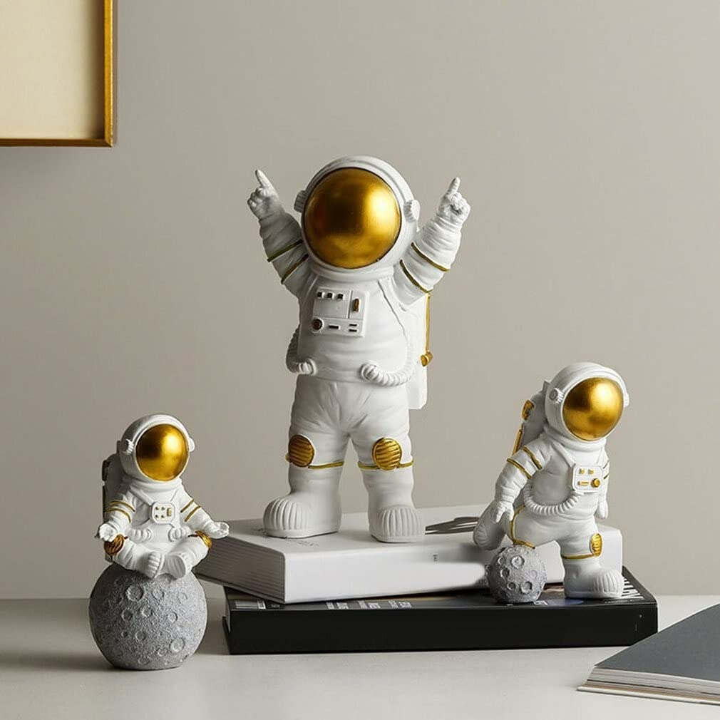 Astronaut Spaceman Fantasy Statue Ornament Home Office Desktop Figurine Decors Set Of 3-Golden